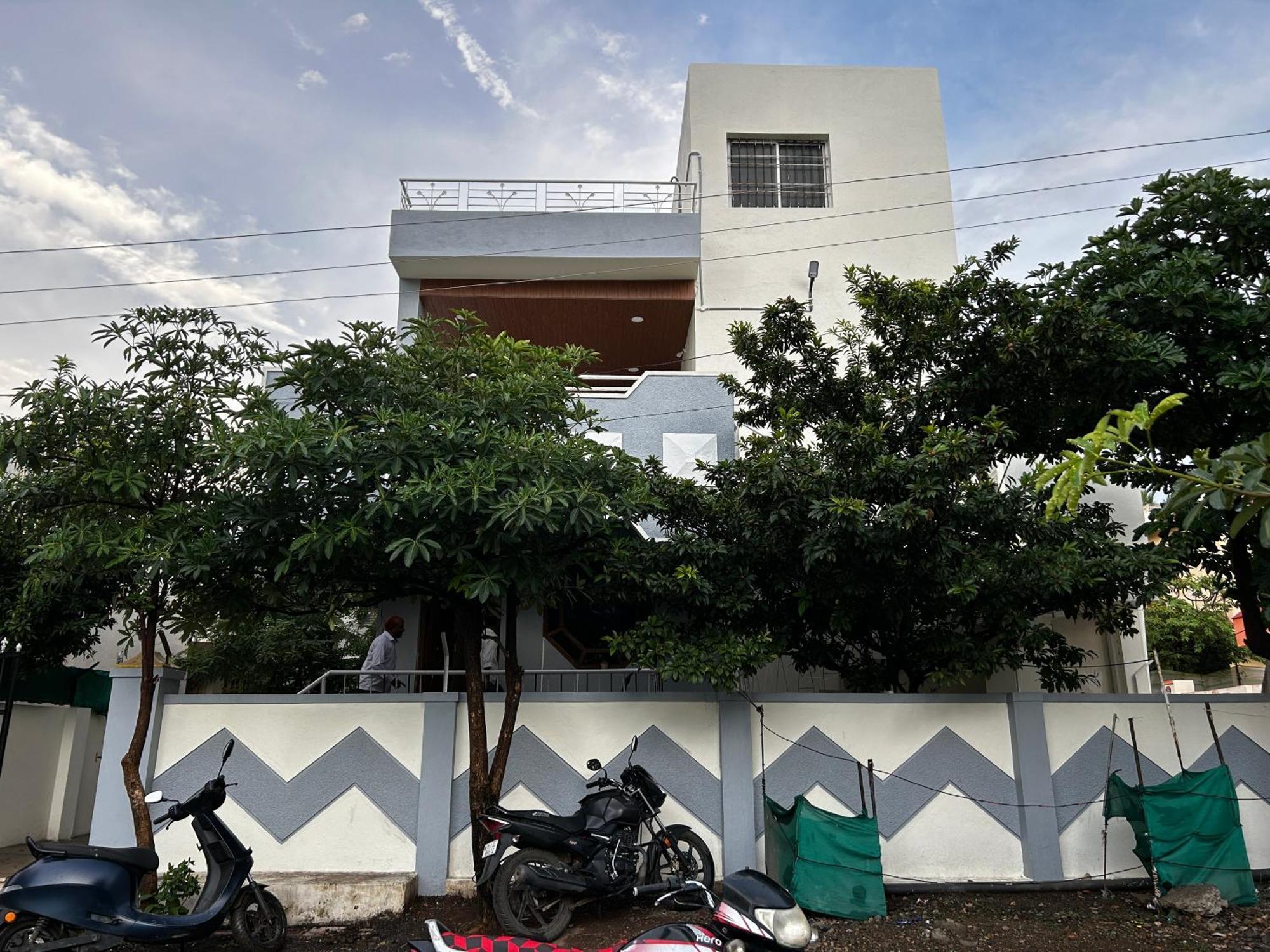 Akalkot Vatavriksha Guest House,Akkalkot מראה חיצוני תמונה